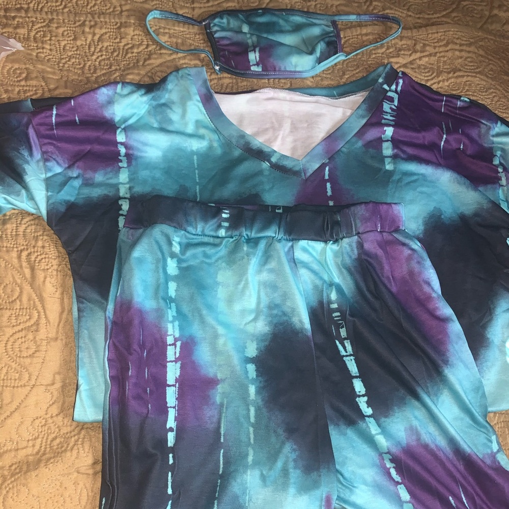 Tie dye